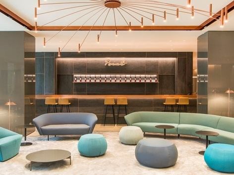 Optimiser les sièges du hall d'hôtel : importance, fréquence et avantages des mises à jour