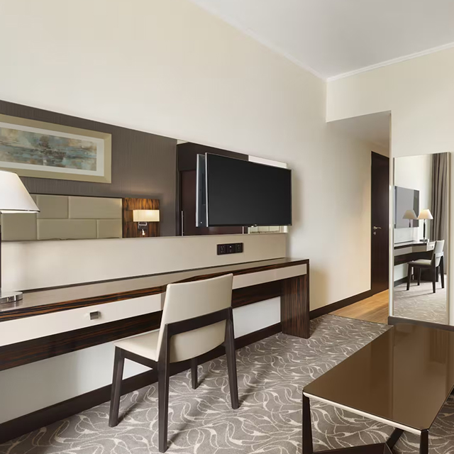 Lit et bureau d'hôtel en bois pour suites commerciales