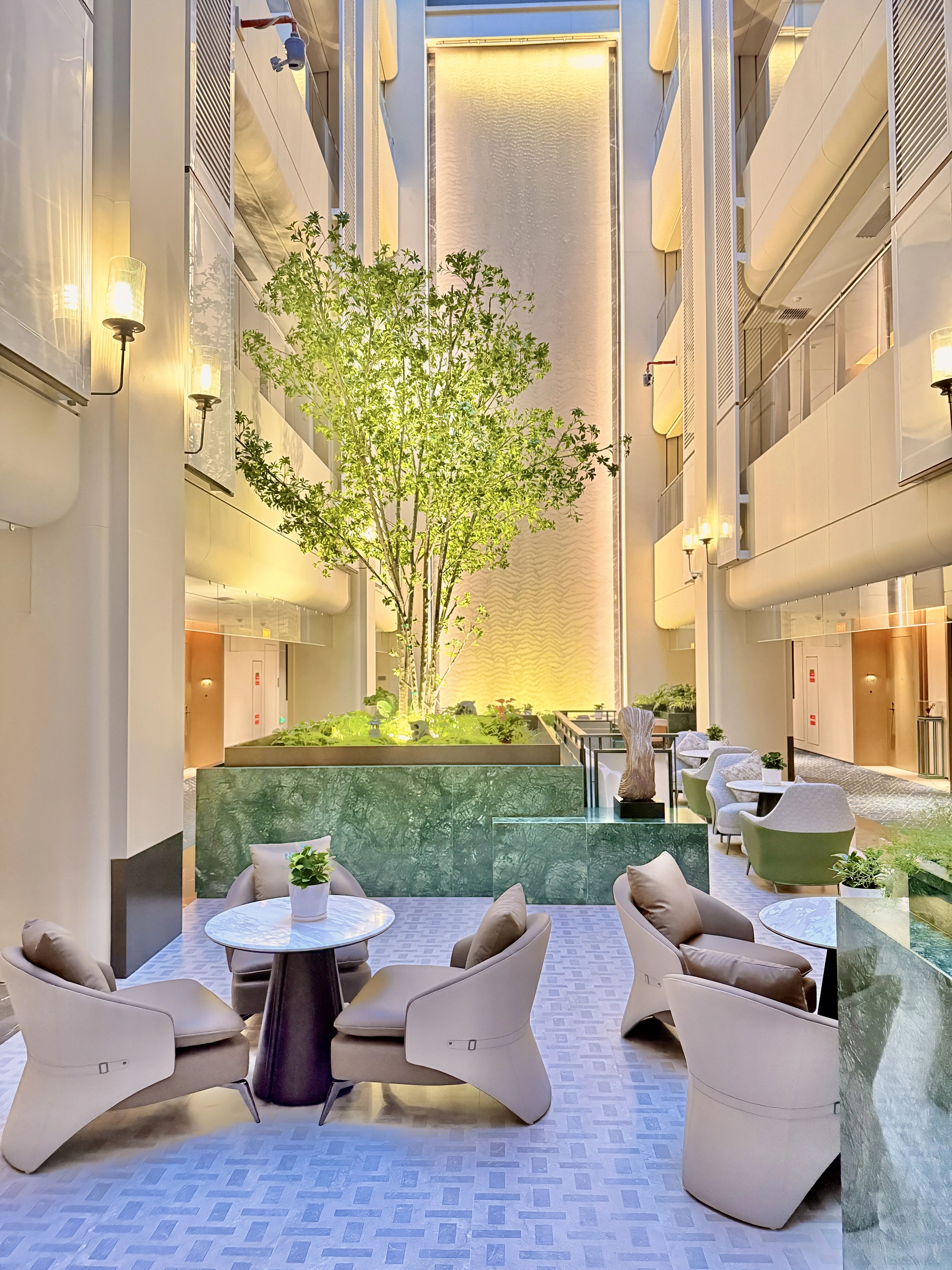 coin salon