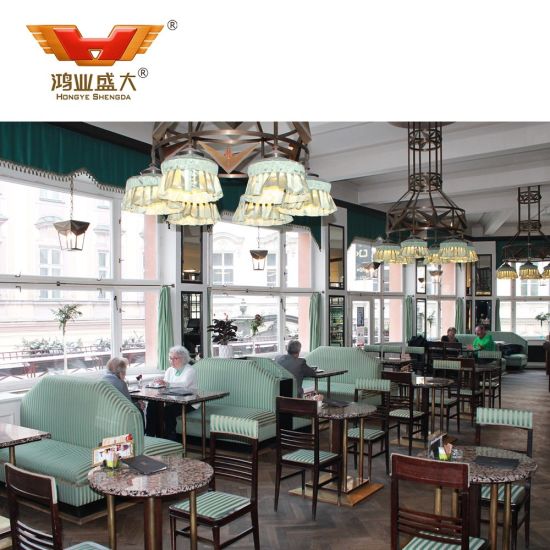 Meubles de café en bois massif sur mesure