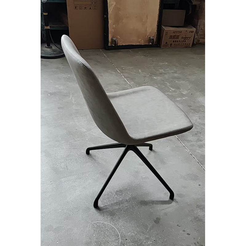 Chaise longue pivotante en similicuir à dossier haut
