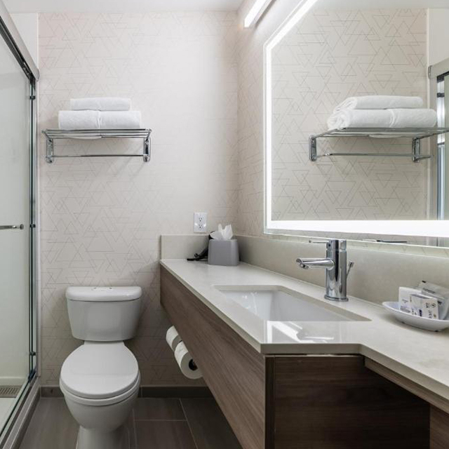 Vanité de salle de bain Signia compacte et moderne