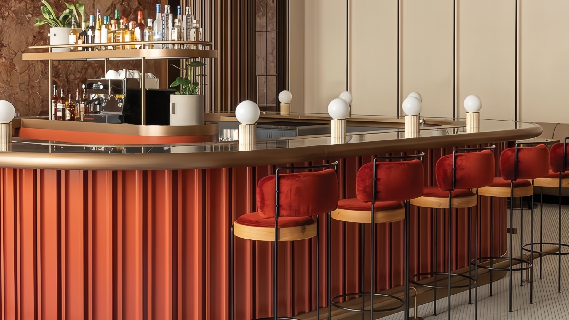 table de bar d'h&ocirc;tel