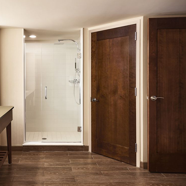 Porte de chambre d'hôtel 5 étoiles du groupe Rockwell