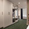 Armoire de chambre d'hôtel moderne avec grand rangement