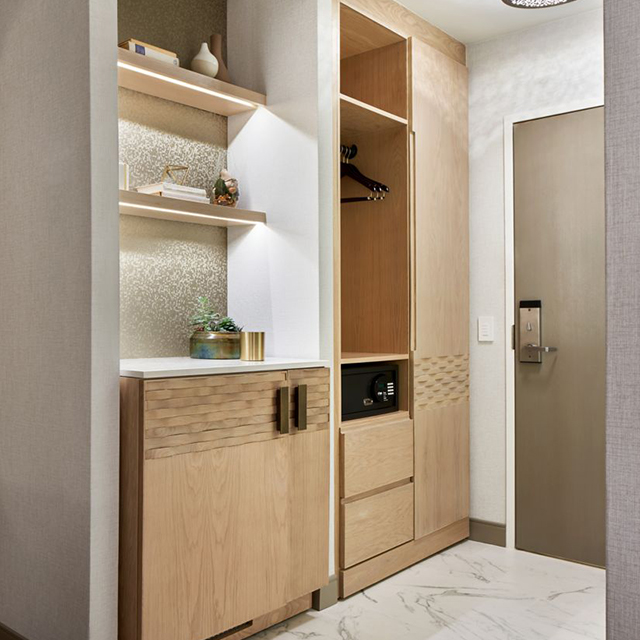 Meubles de chambre d'hôtel intégrés avec armoire et tête de lit