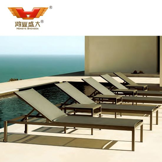 Mobilier extérieur d'hôtel sur mesure