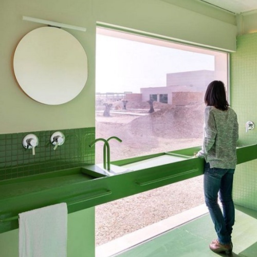 Ideo arquitecturas station rurale &agrave; La Mancha
