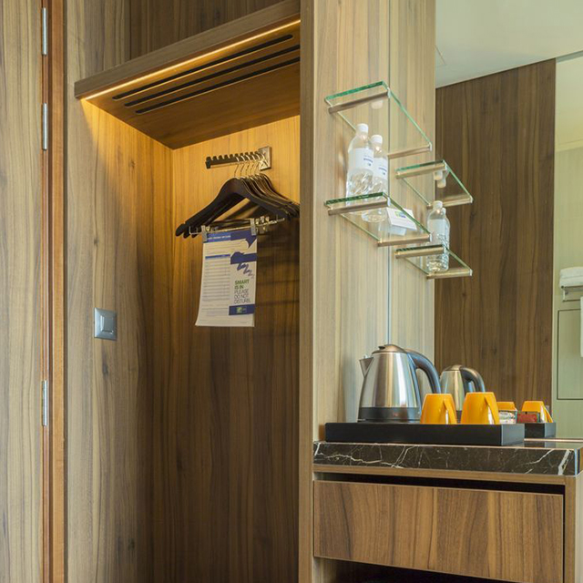 Fournisseur de meubles commerciaux Hospitality FF&E Projects Armoire en bois