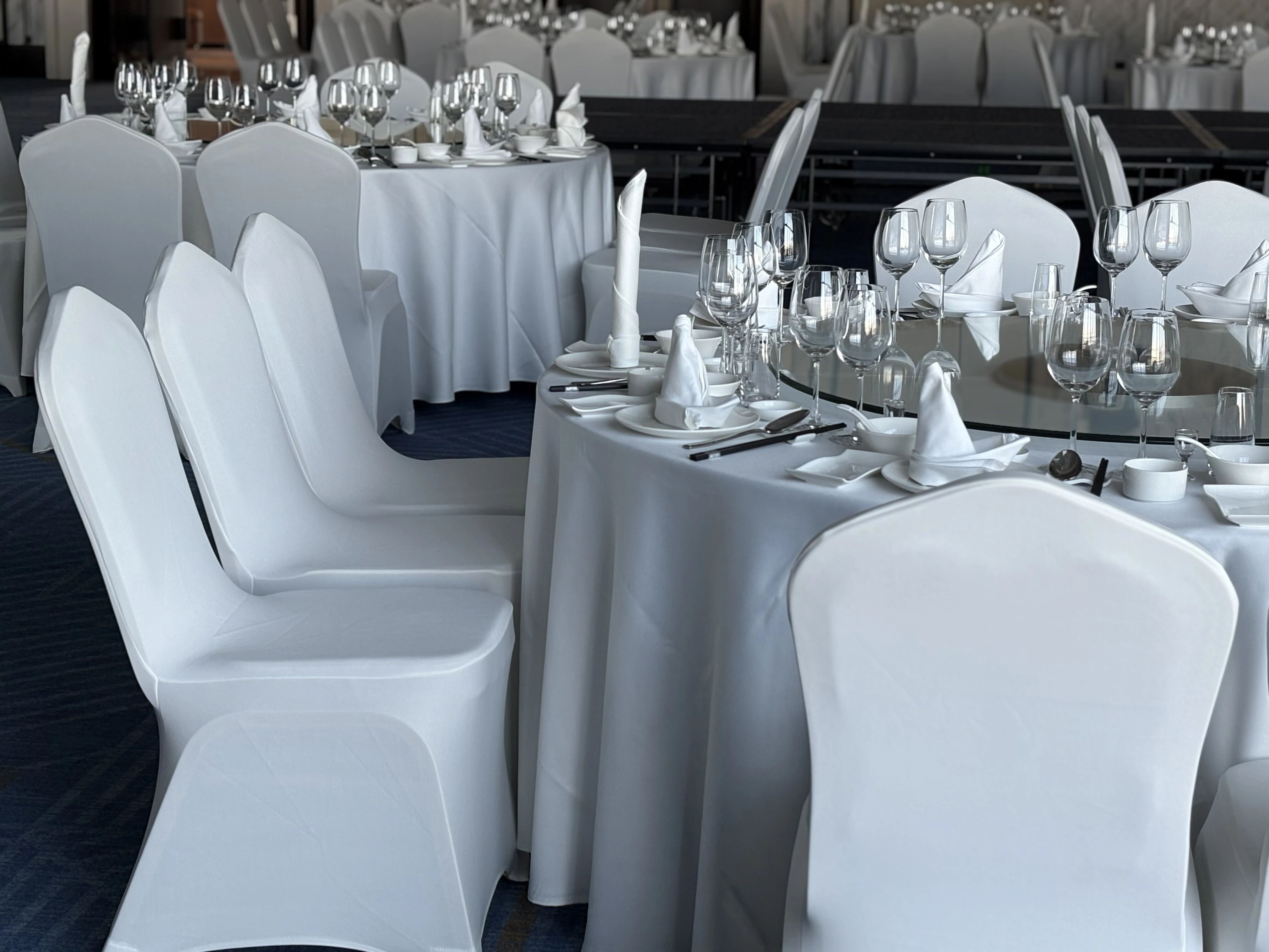 si&egrave;ges de salle de banquet