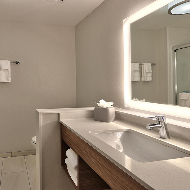 Vanité de salle de bain Signia compacte et moderne