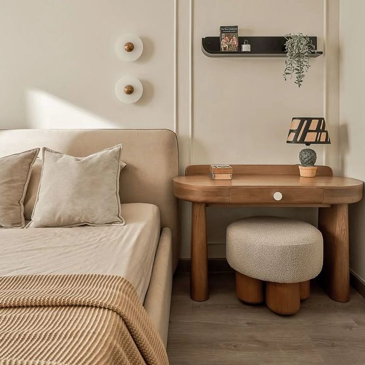 Bureau d'écriture en bois de forme incurvée de suite d'hôtel moderne