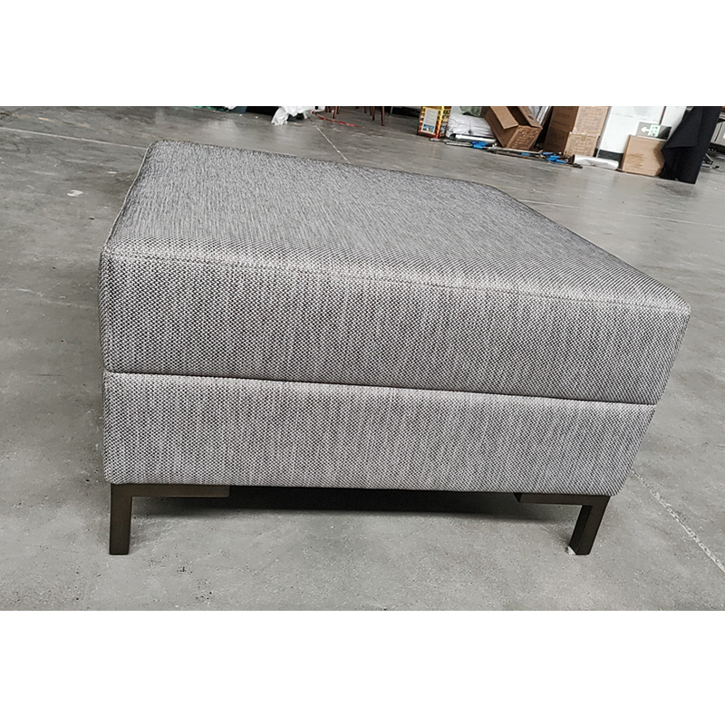 Ottoman carré en tissu rembourré pour sièges de chambre d'amis